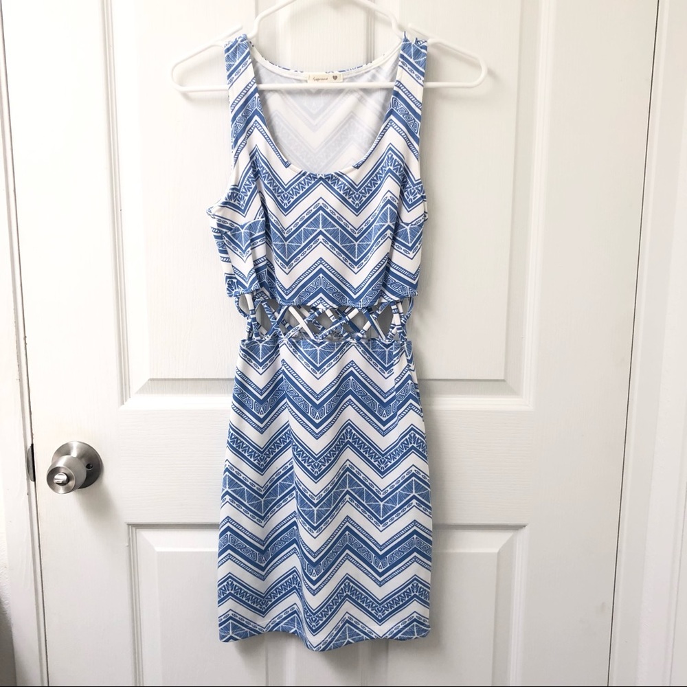 *2 for $20 Bundle* EUC Printed/Cut Out Dress